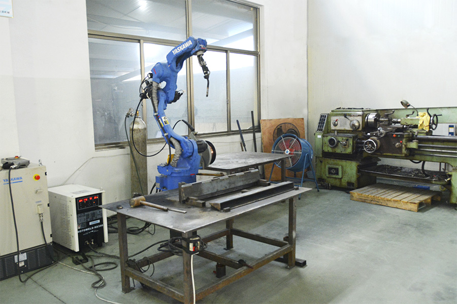 Robotické zváranie